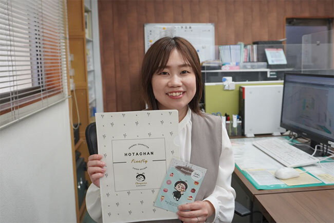 蒲生電気工業所の経理/広報担当の水田あゆみ取締役