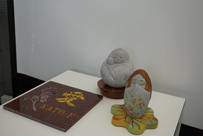 はやしばらで扱っている石材加工作品