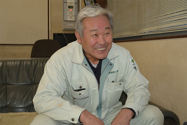 公共事業を受注する苦心などについて語る水田専務