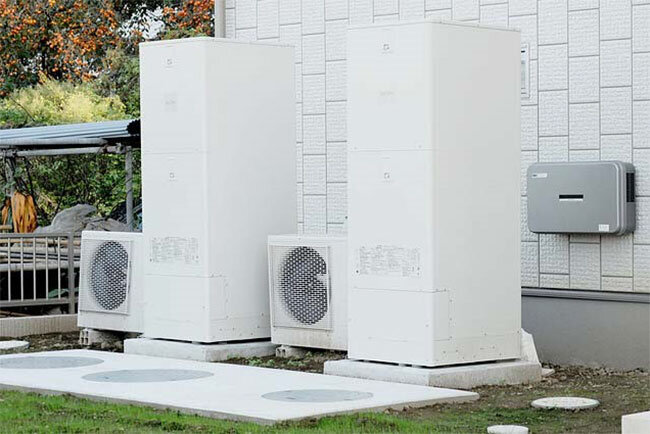 省エネ需要に対応した給湯システム「エコキュート」の設置依頼も増えている