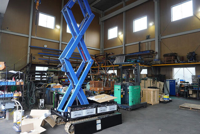 トムスの工場内の様子