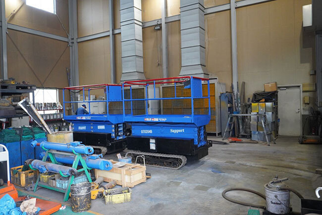 工場内では塗装作業も行い、新品同様に仕上げる