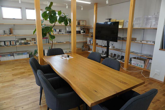 田中建築設計工房の応接スペース