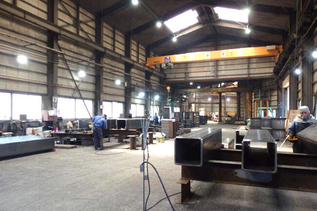 萩原製作所の工場現場で従事する従業員はほとんどが資格を持つ技術者