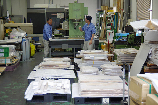 エフエーエムの工場の様子