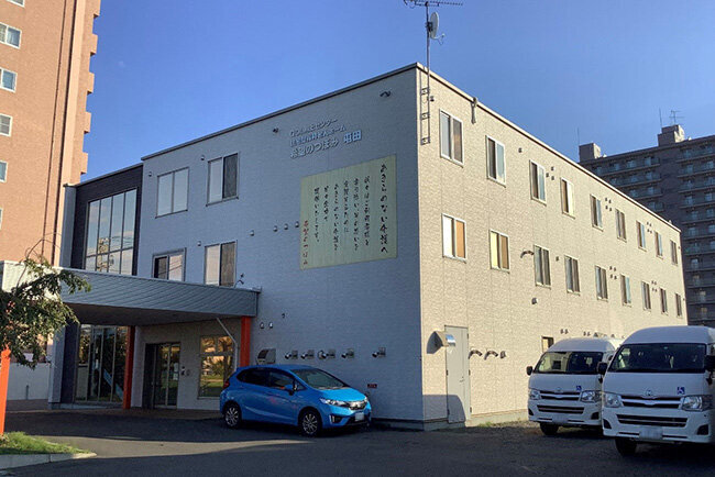 北海道24ヶ所で展開している「希望のつぼみ」