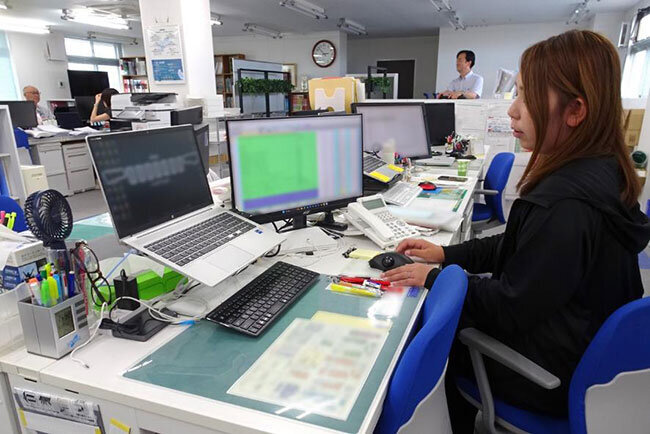 既存システムのデータも使えて必要な機能をカスタマイズできる見積システムを導入した