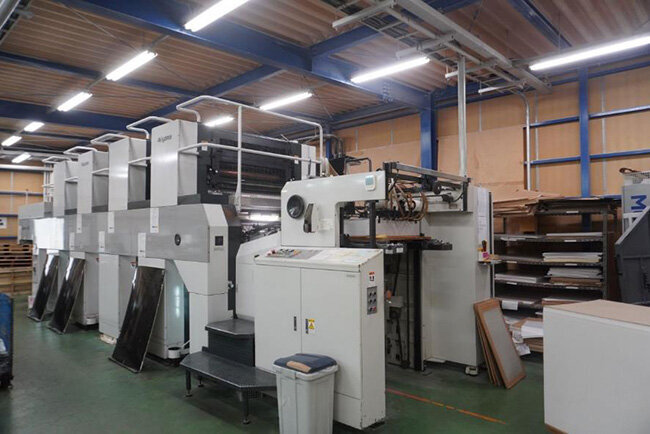 大量枚数の印刷に対応するオフセット印刷機