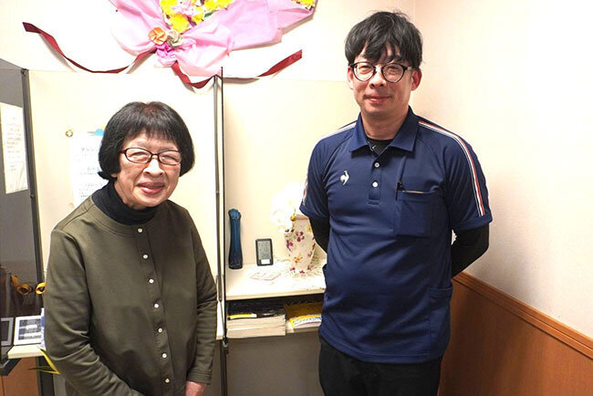 幸寿荘の松之内三津子施設長と山本裕宣副施設長