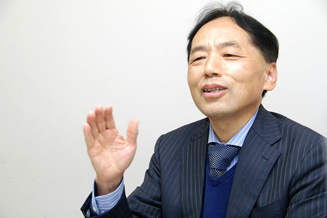 県庁職員から転進した吉原孝好理事長