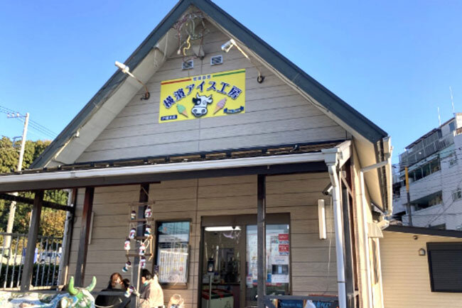 小野ファームアイス工房　安全で美味しい小野ファームのアイスクリームは近隣の観光地需要にも支えられて販売数も順調に伸びている