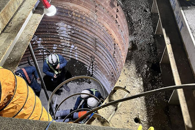 電気配管のための立抗堀削工事の様子～受注増に走らず無理なく高品質な仕事をこなす