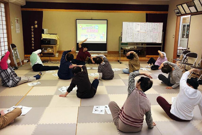 「まる」は自治会の体操教室に定期的に参加している