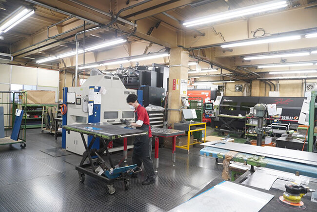 シンエイの工場の様子