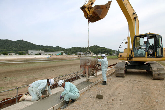 富田組が手掛ける工事現場の様子　香川県のインフラ整備に大きな役割を果たしている