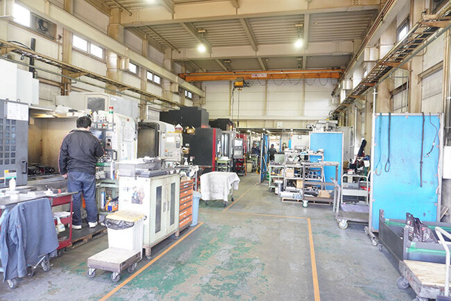 ソウダ製作所は中長期的視点で様々な工作機械を導入している