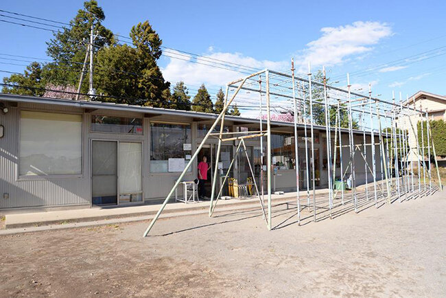 高崎市中川小の校区に昭和53年4月に設立された中川学童保育クラブ。開設当初は地区の公民館内で実施していたが、児童数の増加により中川小学校の敷地内に新築された