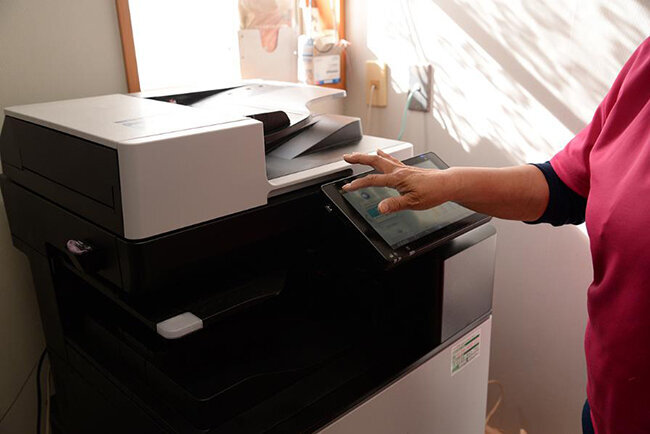 FAX受信機能付きの複合機はペーパーレスFAXのため、不要な用紙を消費しなくてすむ