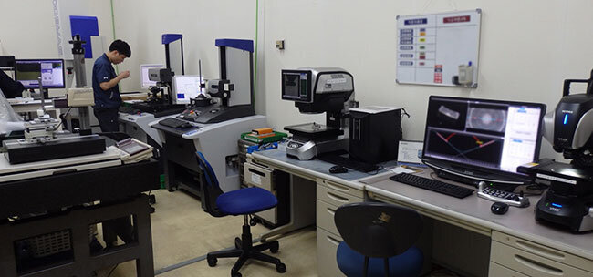 品質保証体制の要となる太田事業所内にある検査室