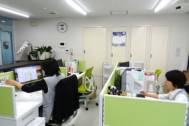 オフィス　販売管理システムと在庫管理システムはクラウド環境に移行し機能強化とBCPに対応した