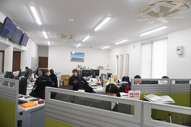 吉秀トラフィックのオフィス