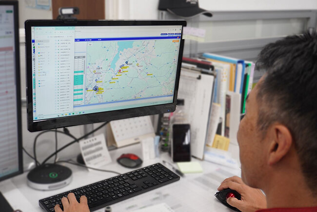 GPSと連動した車両の動態管理システム