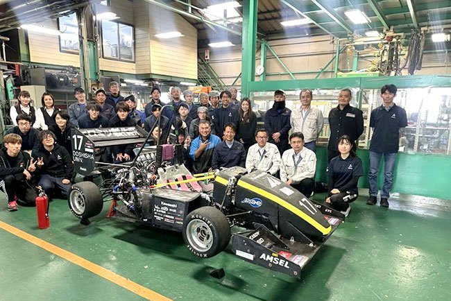 ヒロミツ製作所は、2013年から同志社大学フォーミュラプロジェクトを支援している