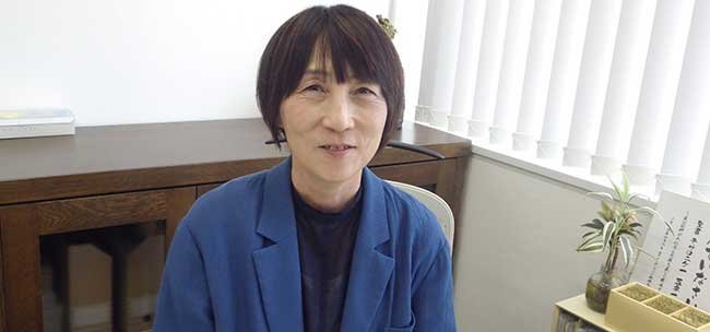 「変革の時代にあって、旧態依然の社内体制では成長できない」と語る德澤美穂子社長