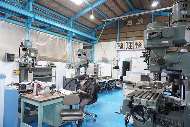 多彩な加工設備をそろえたオーテック工業の生産現場