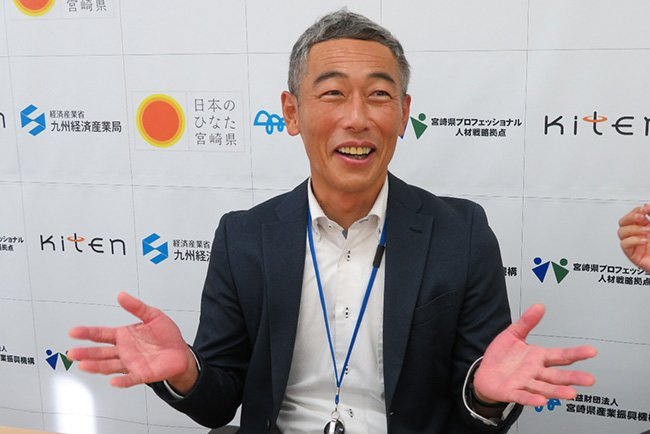 「シミュレーションゲームが従業員の意識向上に貢献しています」と語る鳥越脱炭素経営プロジェクトマネージャー