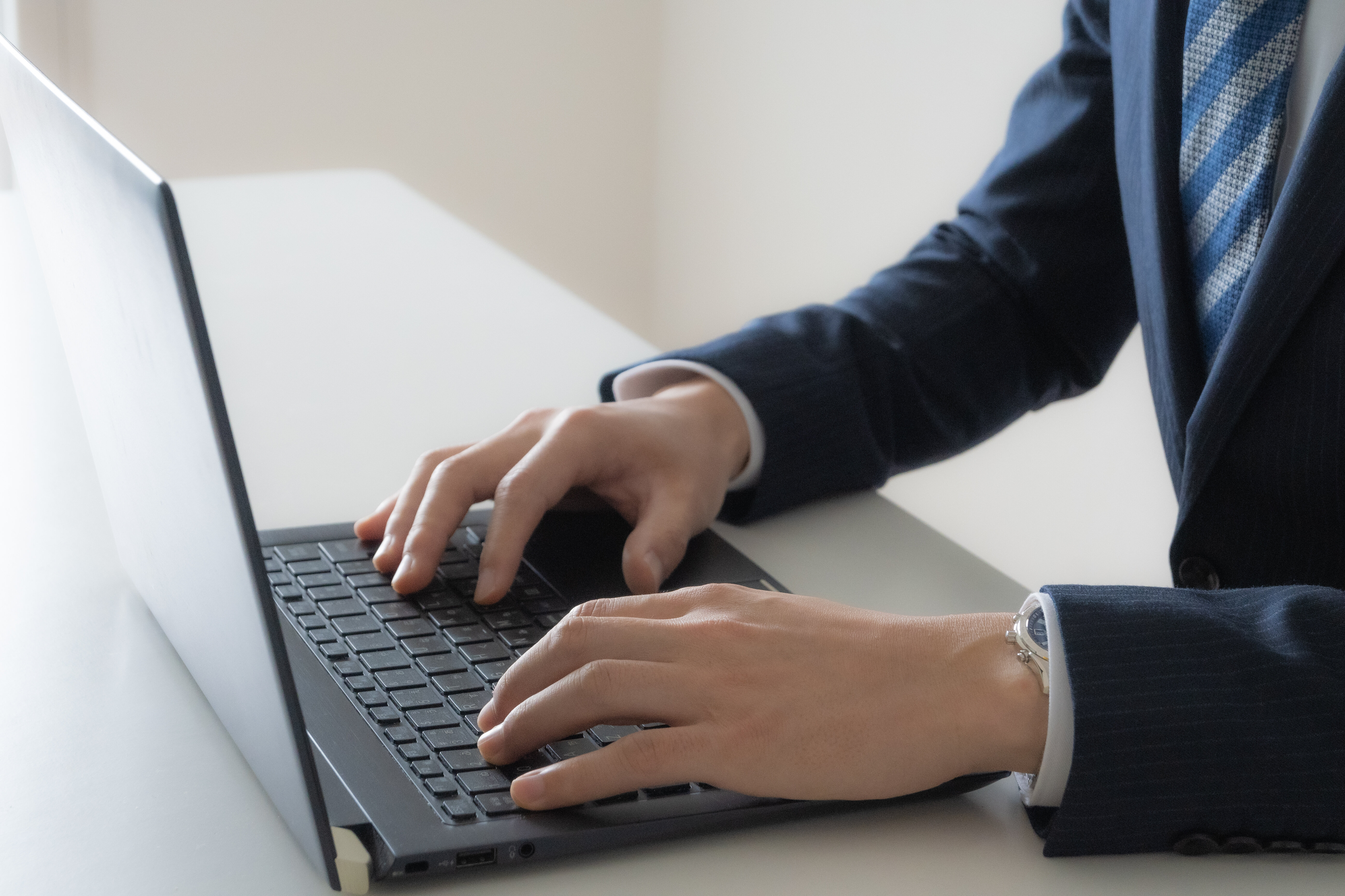 AIを活用するビジネスシーン