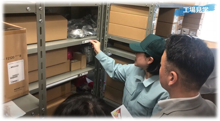 オンデマンドマグネットを使った棚のプレート