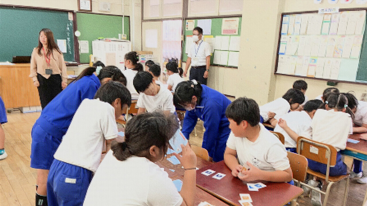 SDGs出前教室の様子:SDGsのゴールを知ろう ゴール12 つくる責任つかう責任クイズ