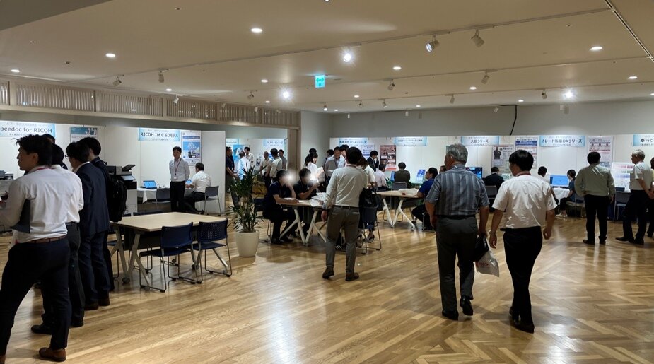会場の様子①