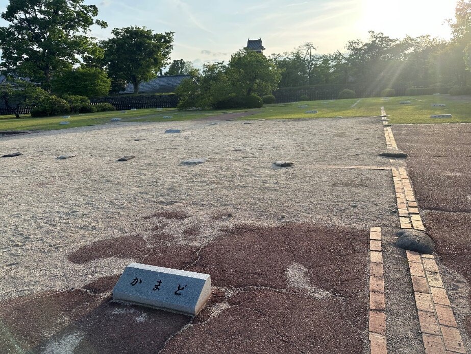 ここにはかまどがあったようです。