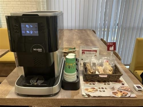 県内福祉施設で製造されたクッキーの設置