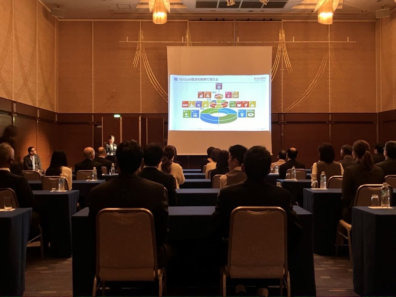 お客様先でのセミナー